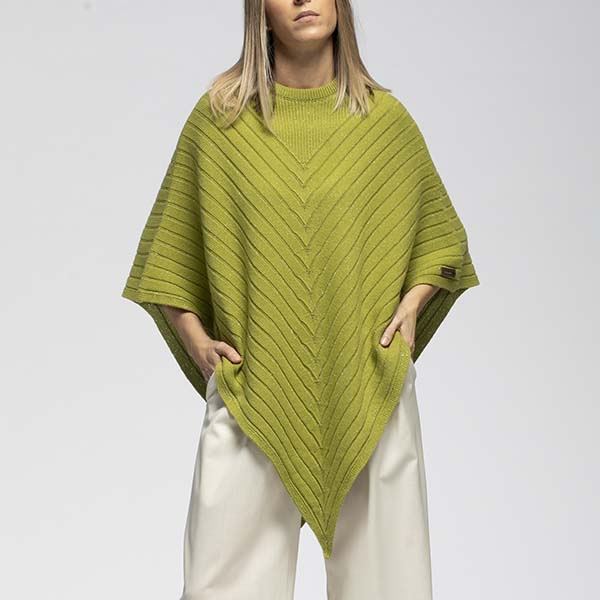 Poncho motivo diagonale punto luce